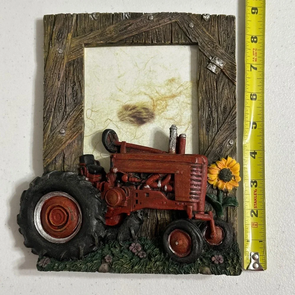 Rustic Red Tractor 3D Resin Picture Frame Farmhouse Decor Sunflower Vintage 4x6